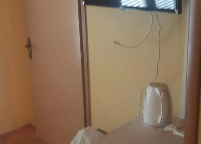 5241-4 For 6 Pers In Lejlighed